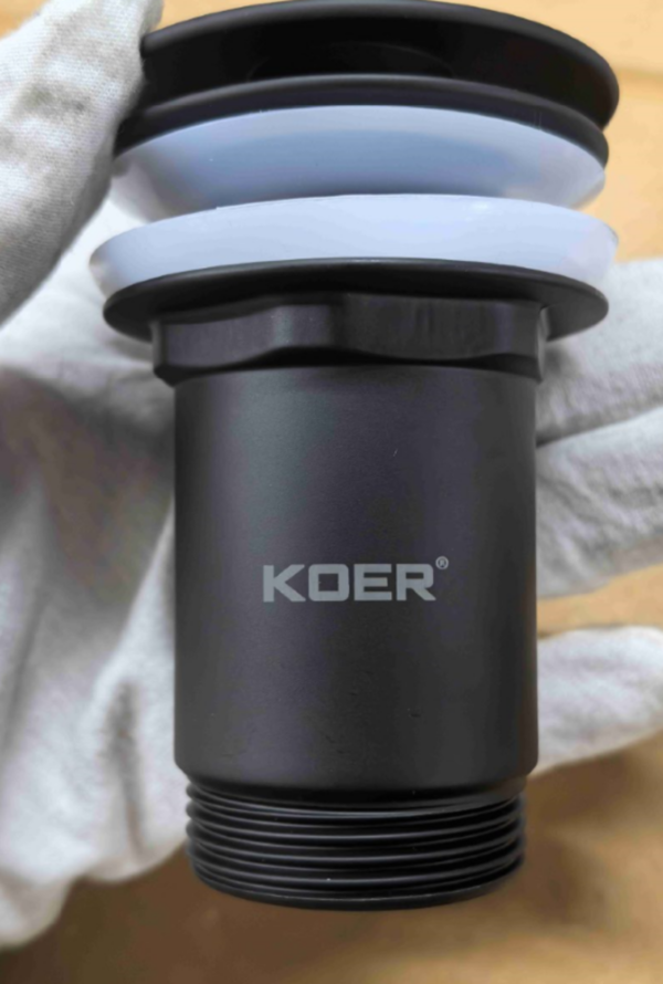 Донний клапан для раковини з переливом KOER PW-07-05 автоматичний (Click-Clack) (Колір чорний) 1 1/4'' Донний клапан для раковини з переливом KOER PW-07-05 автоматичний (Click-Clack) (Колір чорний) 1 1/4''