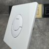 Панель змиву KOER KT-0606-03 157x198x3mm пластикова, кнопка закруглена (колір білий) Панель змиву KOER KT-0606-03 157x198x3mm пластикова, кнопка закруглена (колір білий)