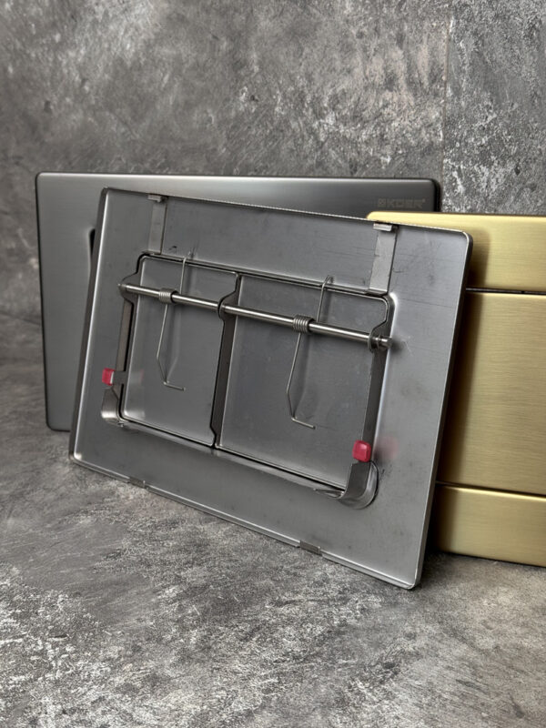 Панель змиву KOER KT-0612-07 240x160x10mm з нержавіючої сталі, кнопка квадратна (колір графіт) Панель змиву KOER KT-0612-07 240x160x10mm з нержавіючої сталі, кнопка квадратна (колір графіт)