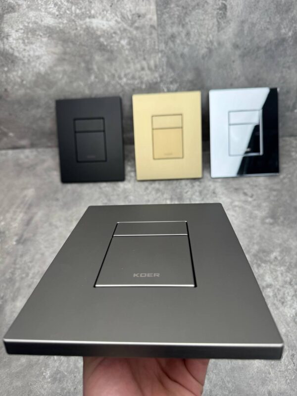 Панель змиву KOER KT-0607-07 157x198x3mm пластикова, кнопка квадратна (колір графіт) Панель змиву KOER KT-0607-07 157x198x3mm пластикова, кнопка квадратна (колір графіт)
