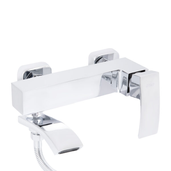 Змішувач для ванни Qtap Swan Cascada з поворотним виливом (з душовим гарнітуром) QTSWA260CRM45565 Chrome Змішувач для ванни Qtap Swan Cascada з поворотним виливом (з душовим гарнітуром) QTSWA260CRM45565 Chrome